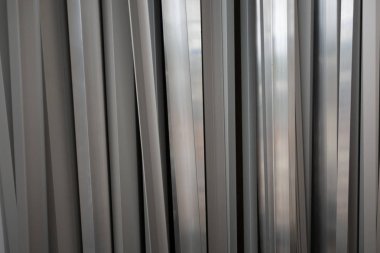 Metal doku arka plan veya çelik arka plan. Farklı kesit Alüminyum profilden yaratıcı arka plan.