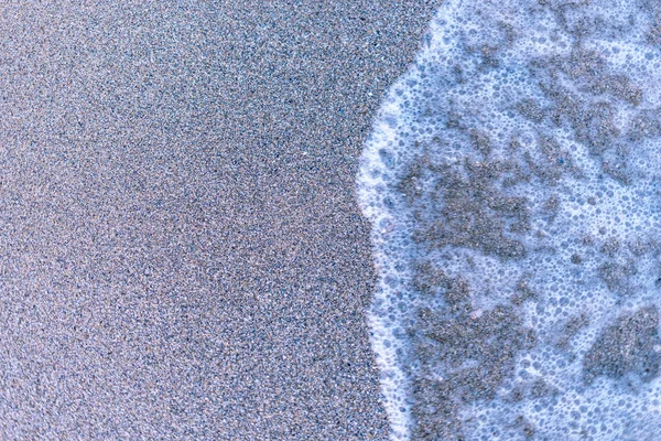 바다 해변과 바다 물의 파도에 모래. 창조적 인 빈티지 b — 스톡 사진