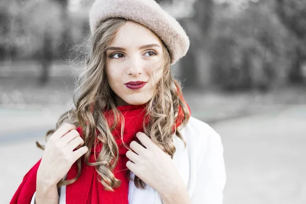 Emozioni Persone Bellezza Stile Vita Concetto Ragazza Francese Foto Strada — Foto Stock