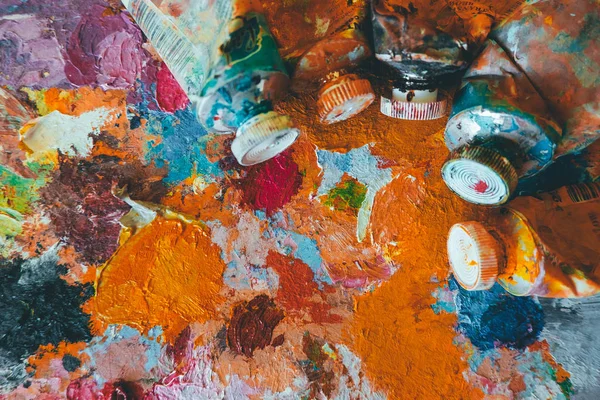 Kolorowe Rurki Artystyczne Malowanie Palety — Zdjęcie stockowe