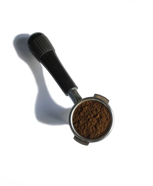 zemin kahve ile kaşığa, izole