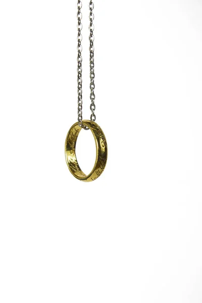 En ring från Sagan om ringen. — Stockfoto