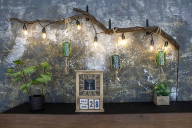 Paskalya tarihli ahşap takvim