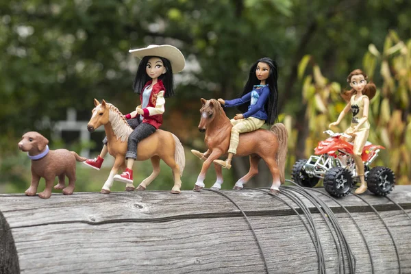 Дісней Ральф перерви Інтернет принцеси мега набір ляльки — стокове фото