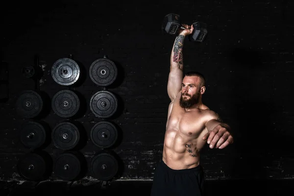 Jovem Suado Forte Ajuste Muscular Homem Com Grandes Músculos Fazendo — Fotografia de Stock