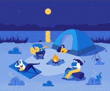 İnsanlar Campfire Etrafında Oturan ve Dinlenme.