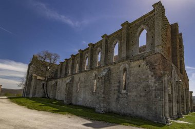 San Galgano Abbey dışarıdan görüldü, Tuscany, Italya