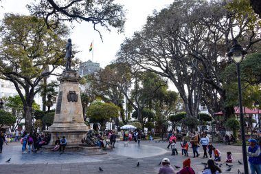 Simon Bolivar Plaza 25 de Mayo, Unesco Dünya Mirası Sucre, Bolivya heykeli