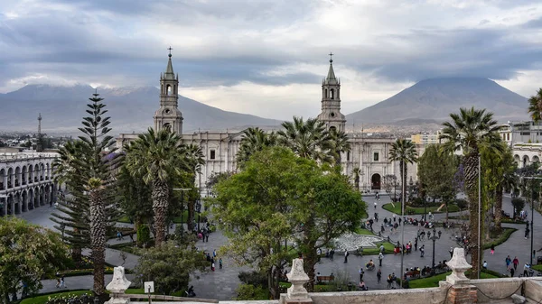 Arequipa Perú Octubre 2018 Plaza Armas Catedral Arequipa Con Telón — Foto de Stock