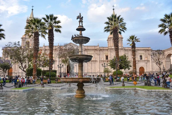 Výhled Plaza Armas Bazilika Cathdral Koloniální Budovy Arequipa Peru — Stock fotografie