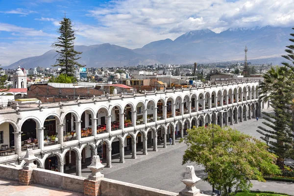 Arequipa Perú Octubre 2018 Edificios Coloniales Arcos Piedra Sillar Blanca — Foto de Stock