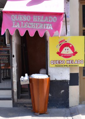Queso Helado, Arequipa, Peru geleneksel dondurma yemek satan bir durak