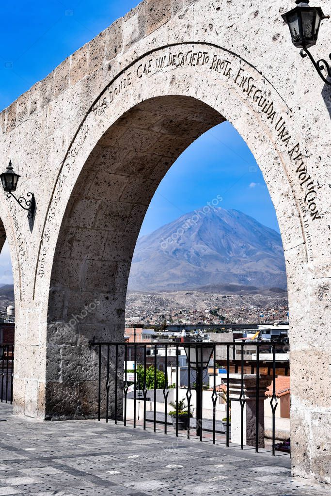 Mirador de Yanahuara, with views over the city of Arequipa and El Misti volcano