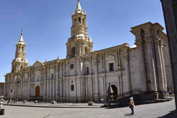 秘鲁阿玛斯广场阿雷基帕大教堂 南美洲 — 图库照片