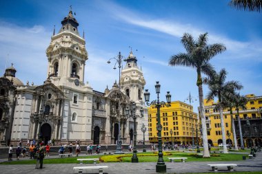 Lima, Peru: Lima 'daki Katedral ve Plaza de Armas