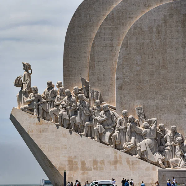 Lizbon, Portekiz - Padrao dos Descobrimentos (Keşifler Anıtı), Belem 'deki Tagus nehrine bakar — Stok fotoğraf