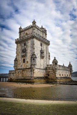 Lizbon, Portekiz - Belem Kulesi, Tagus nehrine bakan bir ortaçağ kalesi
