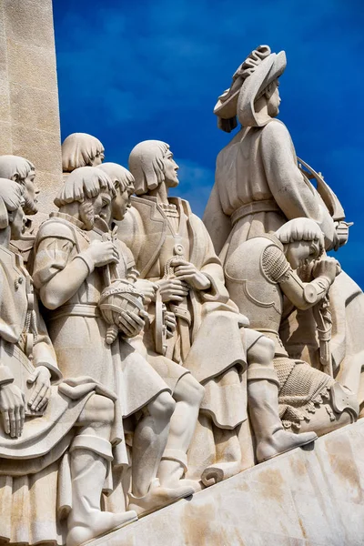 Lisboa, Portugal - Padrao dos Descobrimentos, com vista para o rio Tejo em Belém — Fotografia de Stock