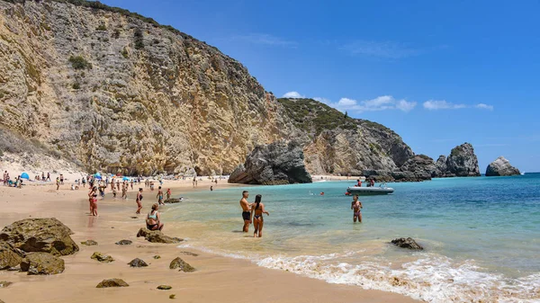 Sesimbra, Portekiz - Praia Ribeira do Cavalo, Sesimbra, Portekiz yakınlarındaki gizli bir sahil