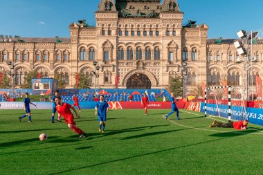 Kızıl Meydan futbol sahasında. Futbol oyuncusu. 2018 Dünya Kupası Moskova'da. 28 Haziran 2018.