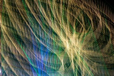 İyi geceler. Uzun pozlama. Binalar ve yapılar için ışıklar