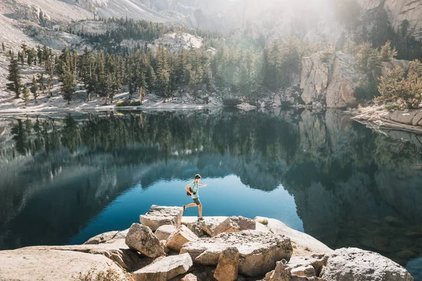 Young Man High Tatras Slovakia Mountain Landscape Mirror Lake Surrounded — Stock Photo, Image