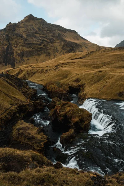 Pittoreska Vattenfall Island Nordiska Naturen — Stockfoto