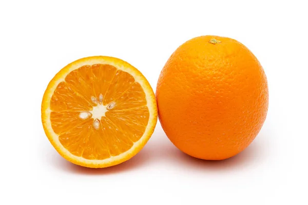 Oranžový Řez Bílém Pozadí — Stock fotografie