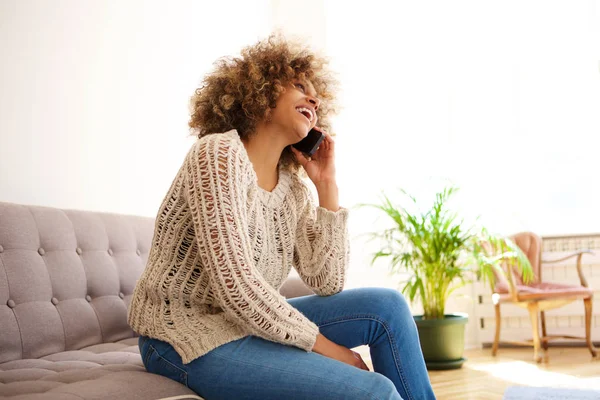 Portrait Happy Young Black Woman Talking Mobile Phone Home — Stok Foto