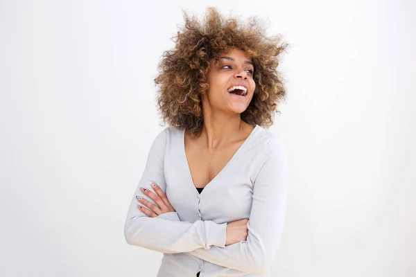 Retrato Feliz Jovem Afro Americana Rindo Contra Fundo Branco — Fotografia de Stock