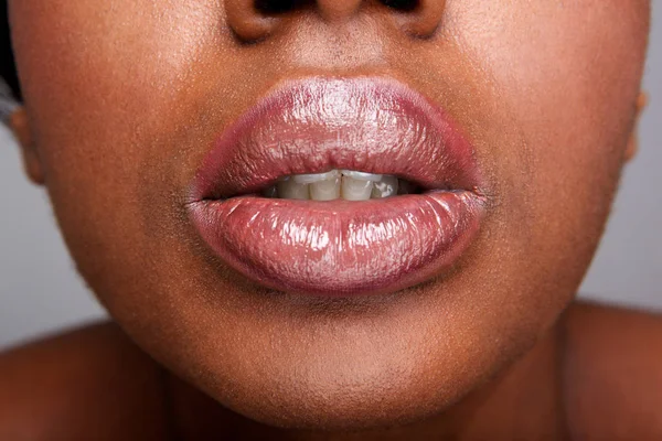 Close Partial Portrait Beautiful African American Woman Shiny Lip Gloss — Stock Photo, Image