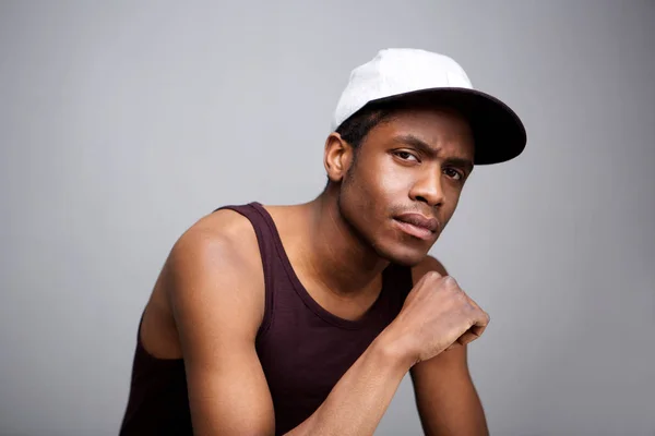 Portrait Cool African American Guy Cap Gray Wall — Stock Photo, Image