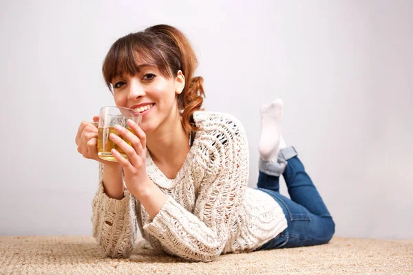Portrait Young Woman Lying Floor Enjoying Cup Tea — Stock Photo, Image