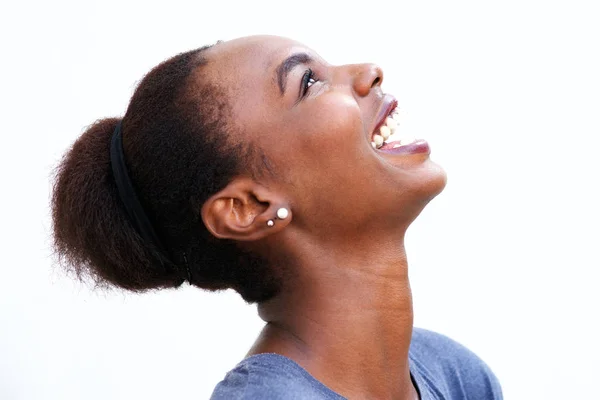 Portret Profil Piękna Młoda Kobieta African American Śmiejąc Się Patrząc — Zdjęcie stockowe