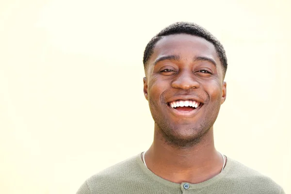 Close Van Horizontale Portret Van Het Lachen Van Afro Amerikaanse — Stockfoto