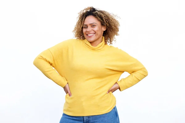 Retrato Mujer Afroamericana Con Curvas Sonriendo Sobre Fondo Blanco Aislado — Foto de Stock