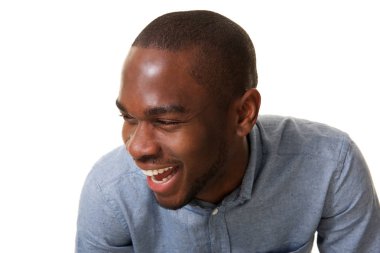 İzole beyaz arka plan siyah adam portresi kapatın