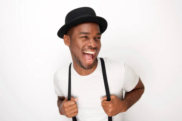 Portret Przystojnego Młodego Czarnego Człowieka Śmiejąc Się Kapeluszem Szelkami Białym — Zdjęcie stockowe