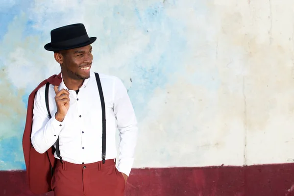 Retrato Fresco Afro Americano Modelo Moda Masculina Sorrindo Com Terno — Fotografia de Stock