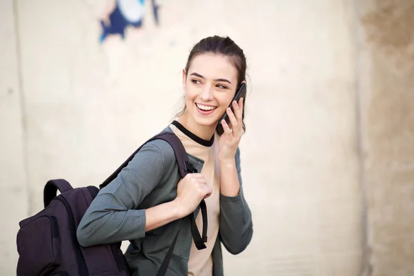 Retrato Lateral Alumna Feliz Hablando Con Teléfono Móvil —  Fotos de Stock