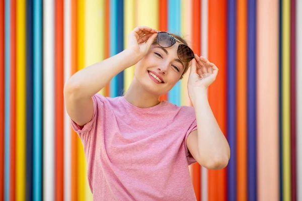 Close Portrait Smiling Teen Girl Sunglasses Colorful Background — Stock Photo, Image