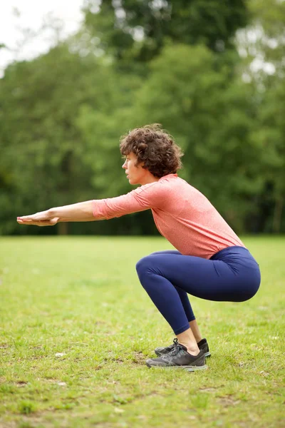 Side Portrait Active Woman Stretching Outdoors Park — Stock Photo, Image