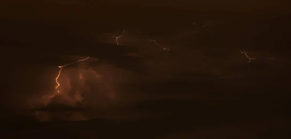 Relâmpago Uma Noite Tempestuosa — Fotografia de Stock