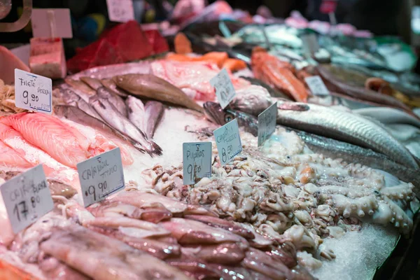 Λεπτομέρειες Για Καταστήματα Στην Αγορά Boqueria Στη Βαρκελώνη Ισπανία Royalty Free Εικόνες Αρχείου