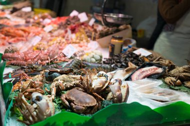 Boqueria market (İspanya Barcelona'da mağazaların ayrıntılarını)