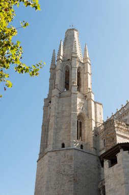 Girona şehri (Girona ilinin başkenti)