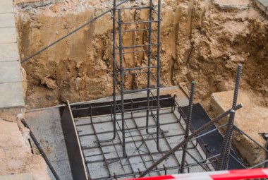 Bölgede güçlendirilmiş beton yapı 