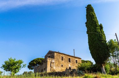 Terk edilmiş eski kır evi, Caltanissetta, Sicilya, Italya, Avrupa ile güzel sahne