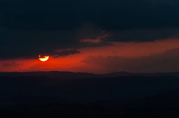 Maravilhoso Pôr Sol Nas Nuvens Mazzarino Caltanissetta Sicília Itália Europa — Fotografia de Stock