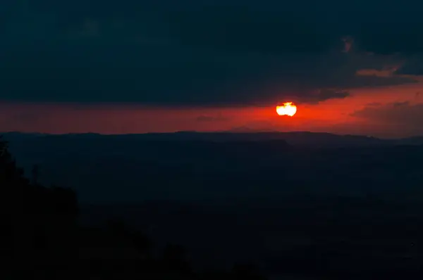 Чудовий Захід Сонця Хмарах Мацсірино Кальтаніссетта Сицилія Італія Європа — стокове фото